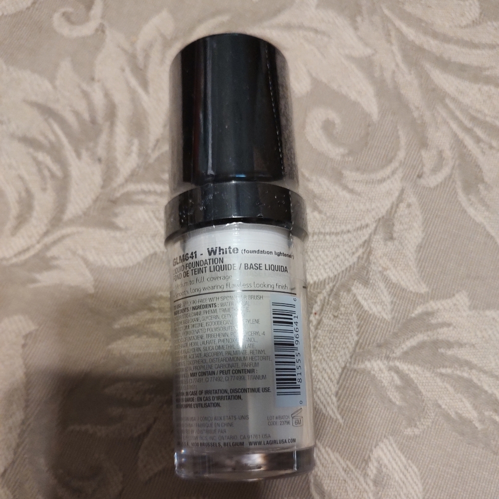 🕷️🐈⬛🕷️ NWT L.A. Girl Pro Coverage White Liquid Foundation - Picture 4 of 13